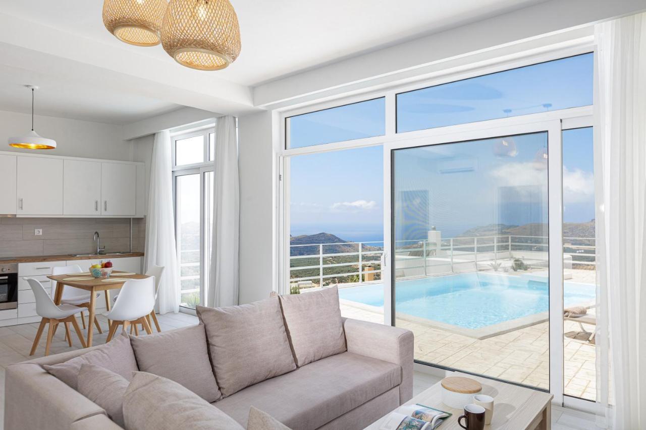 Petres Villas 普拉基亚斯 外观 照片