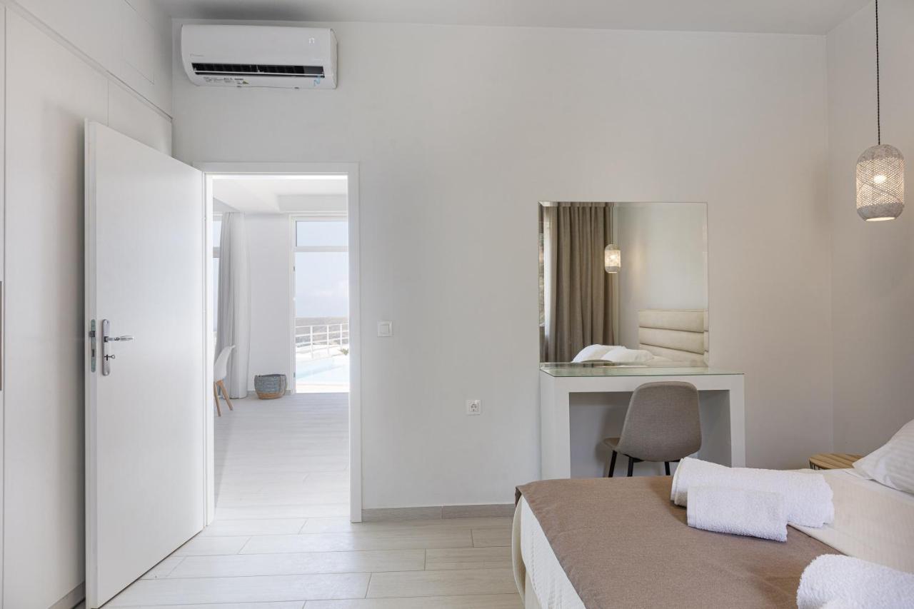 Petres Villas 普拉基亚斯 外观 照片