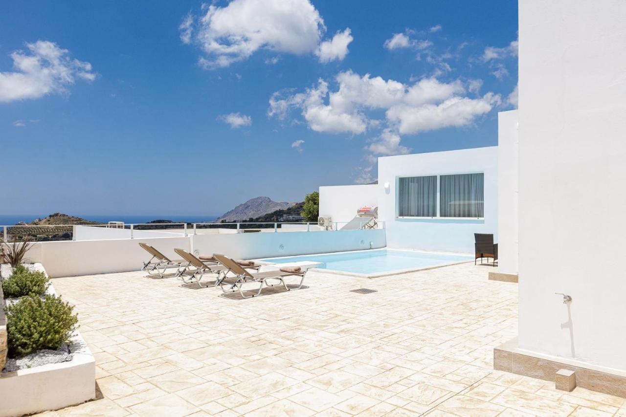 Petres Villas 普拉基亚斯 外观 照片