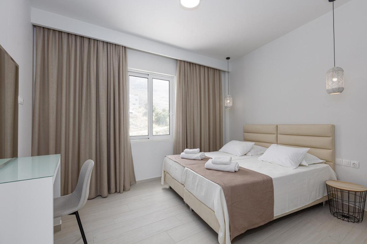 Petres Villas 普拉基亚斯 外观 照片